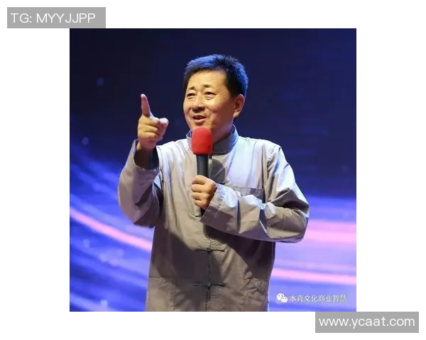 周丽专访：探寻足球成功背后的秘密与智慧